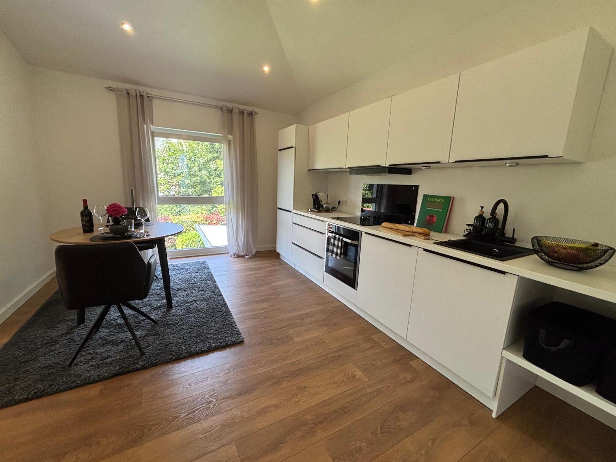 B&S-Apartment 100 Qm Neu Schlangen Экстерьер фото