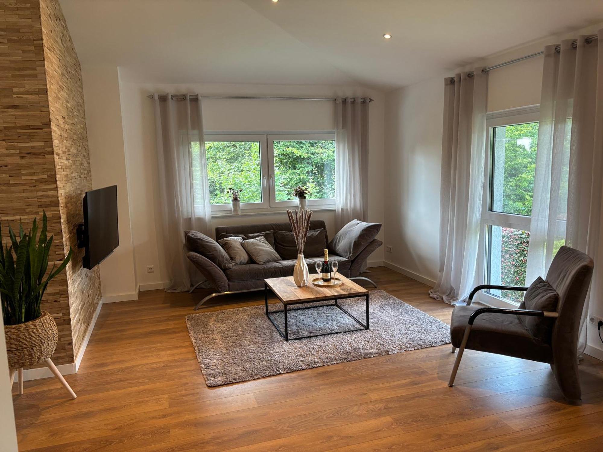 B&S-Apartment 100 Qm Neu Schlangen Экстерьер фото
